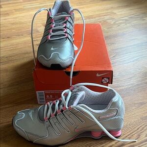 Nike Women's Shox Reveal II + Gray with Pink Accents